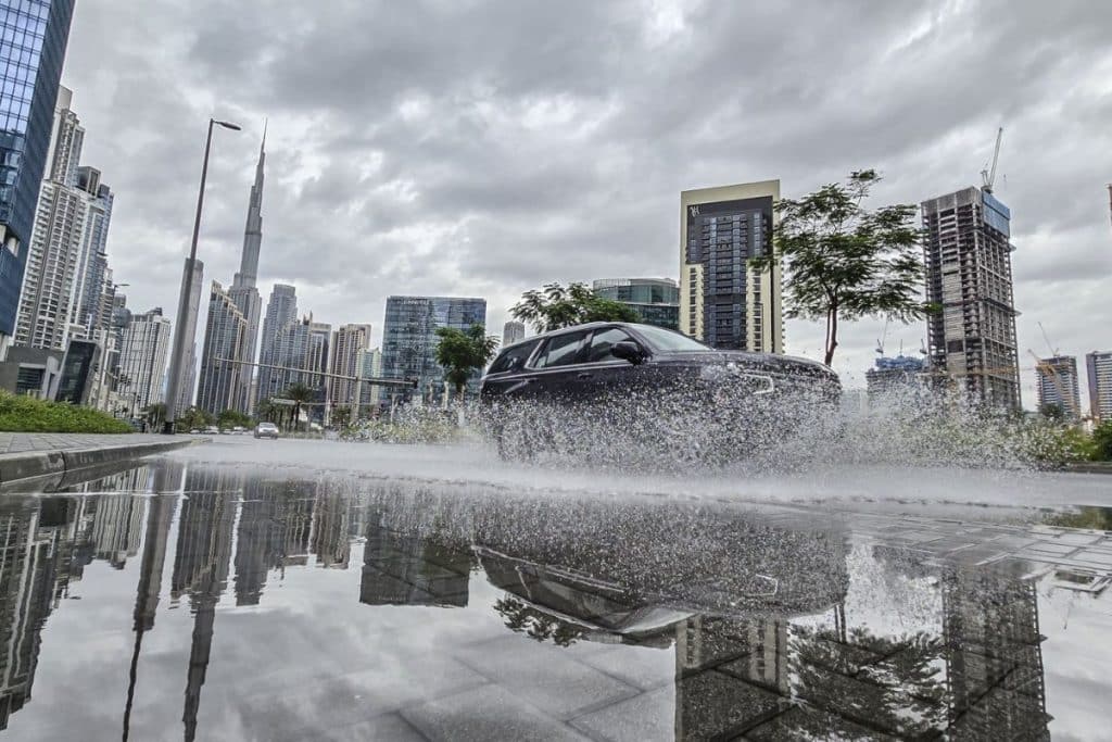 Driving in Rain in UAE: Essential Tips to Stay Safe and Protect Your Car