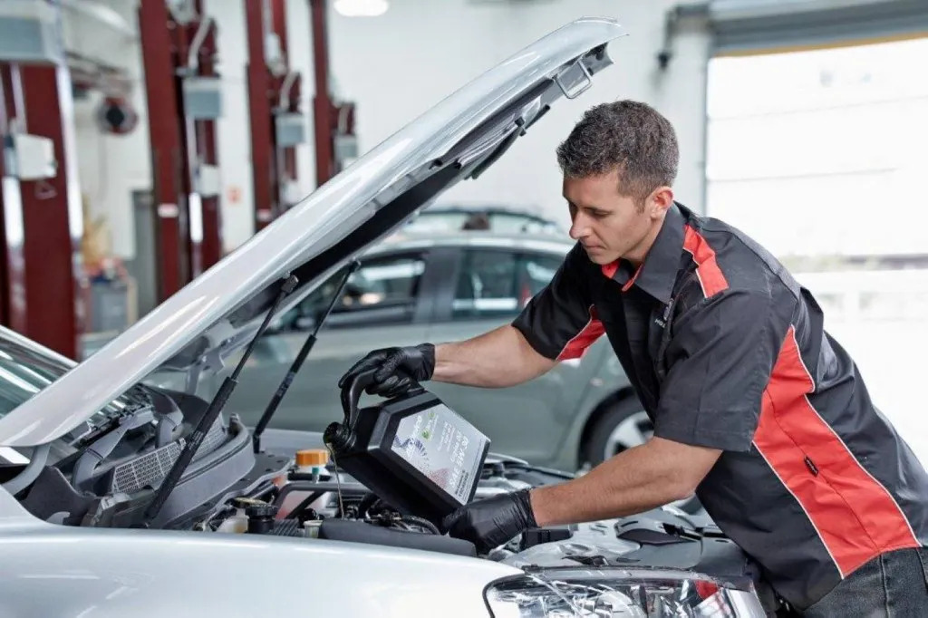Best Car Repair Dubai Offering Pickup and Drop-Off Service